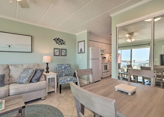 Apartment End-unit Ocean With Panoramic Views! *